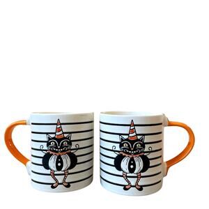 Spectrum Designz CHILLCAT Halloween Mug 18oz Embossed Creep Show Set of 2 NEW